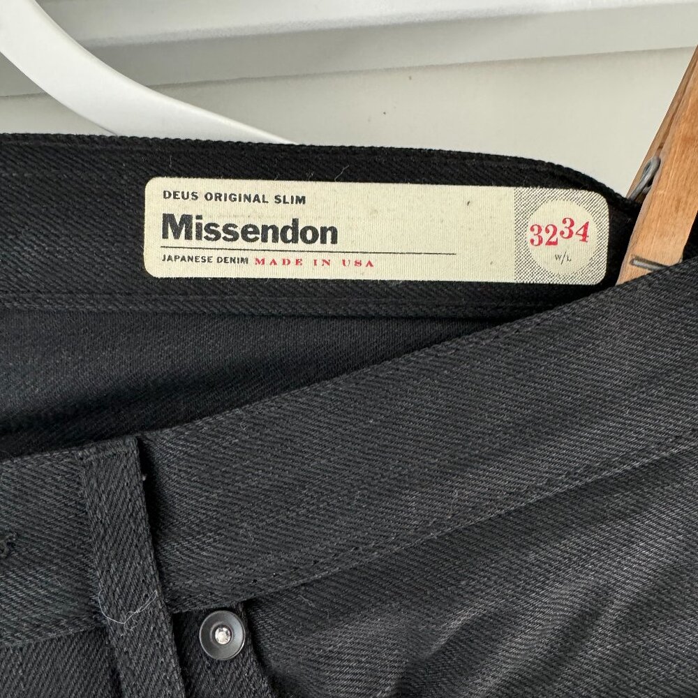 NWOT Deus Ex Machina Black Mens Messendon Selvage Denim Jeans